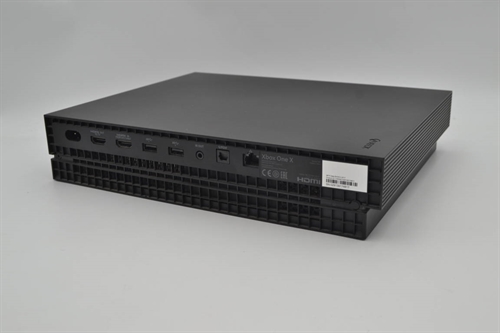 XBOX One X Konsol - Sort 1TB HDD - SNR 029139174817 (B Grade) (Genbrug)